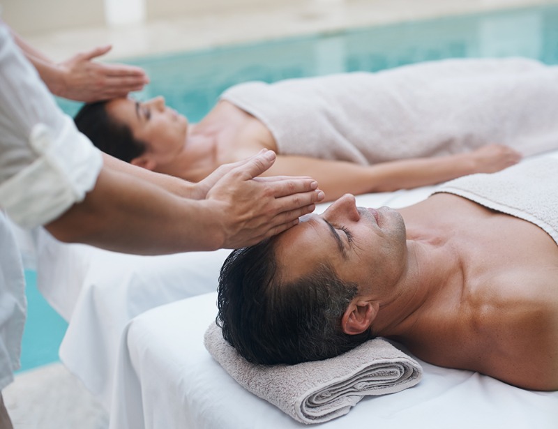 Get Reliable Couples Massage In Dubai By Ruhee