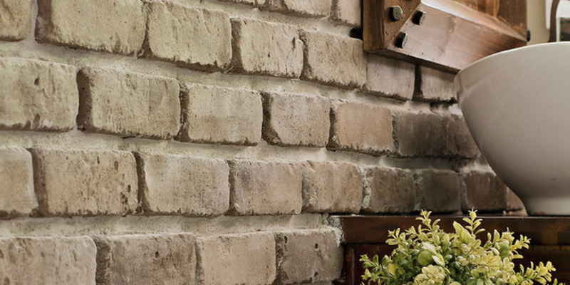 Discover affordable premium thin brick veneer and natural stone veneer - Canyon Stone Canada in  listed under Offerings - Anything on Sale