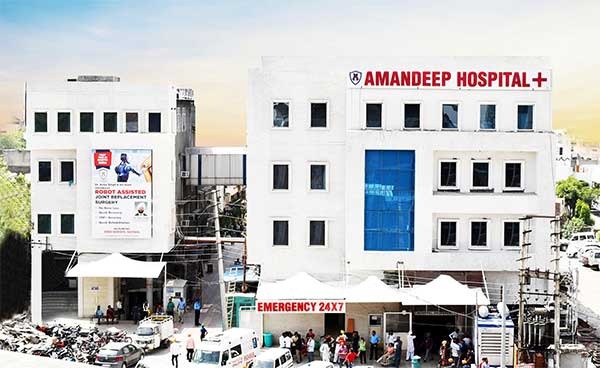 Amandeep Super Speciality hospital in Amritsar in  listed under Services - Doctors