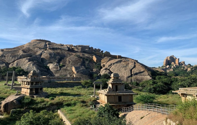 Services - Travel Agents