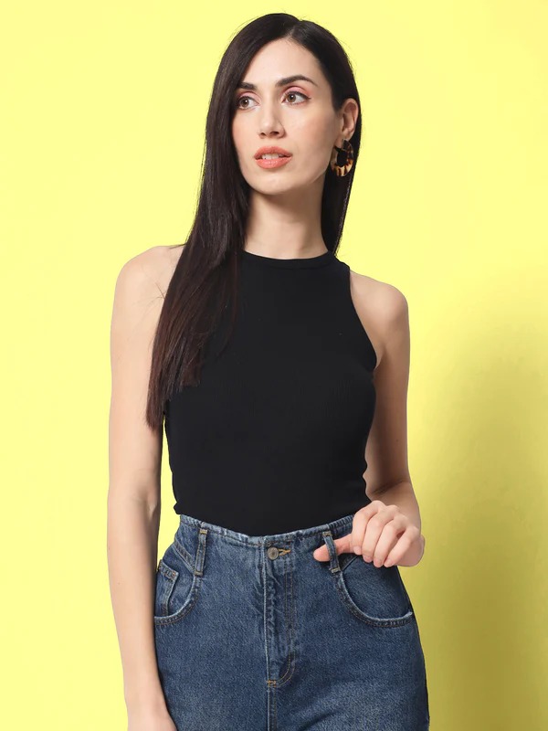 Sleeveless Women's Tops in  listed under Lifestyle - Garments