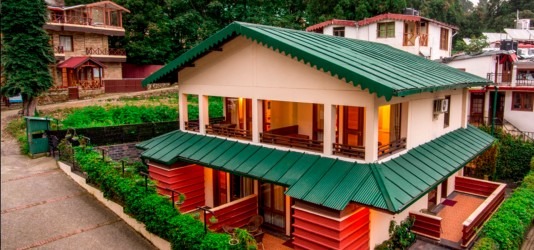 Services - Hotels / Resorts